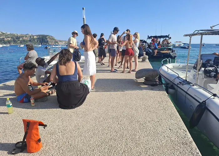 Ostello Oasis Himare