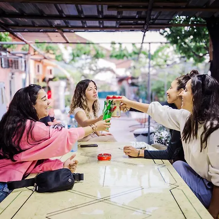 Hostel Oasis Himarë